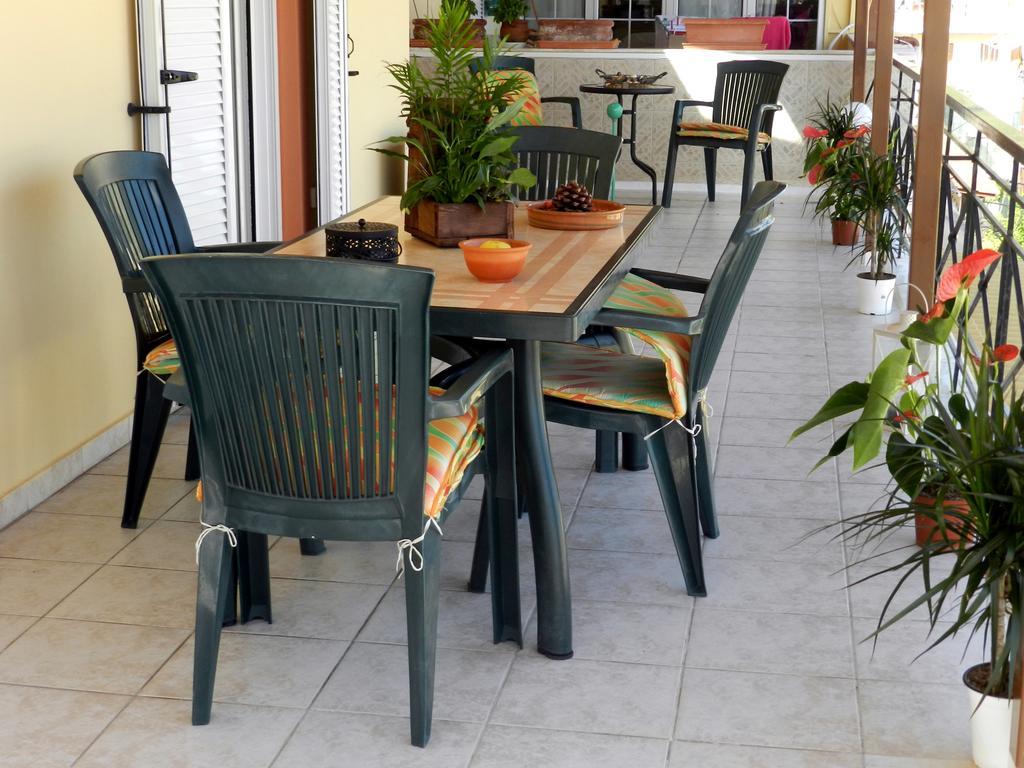 Port View Apartment Zakynthos Town Ngoại thất bức ảnh
