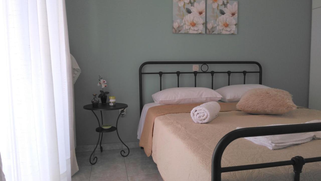 Port View Apartment Zakynthos Town Ngoại thất bức ảnh